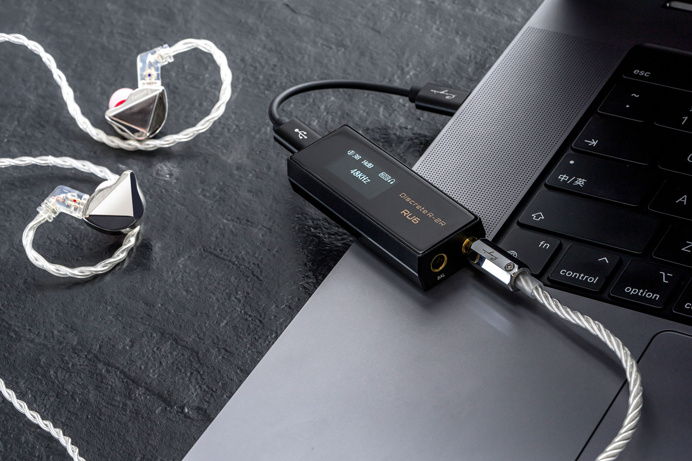 Cayin RU6 USB DAC Dongle Anschlüsse Laptop inear