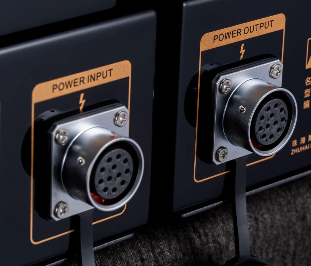 Cayin HA-6AMK2 schwarz Anschluss Power