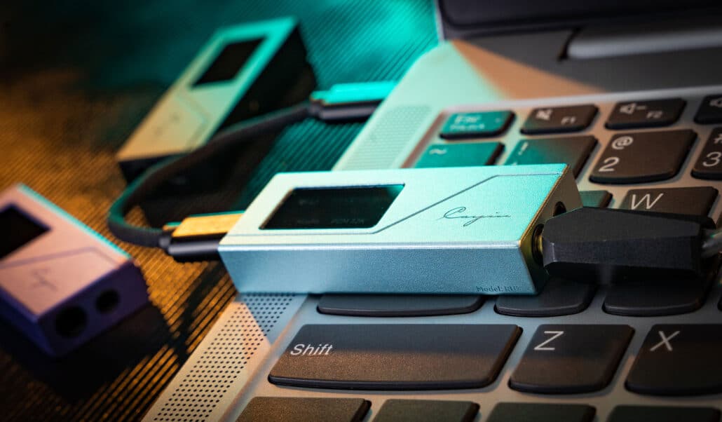 Cayin RU3 DAC Image Laptop Mobile