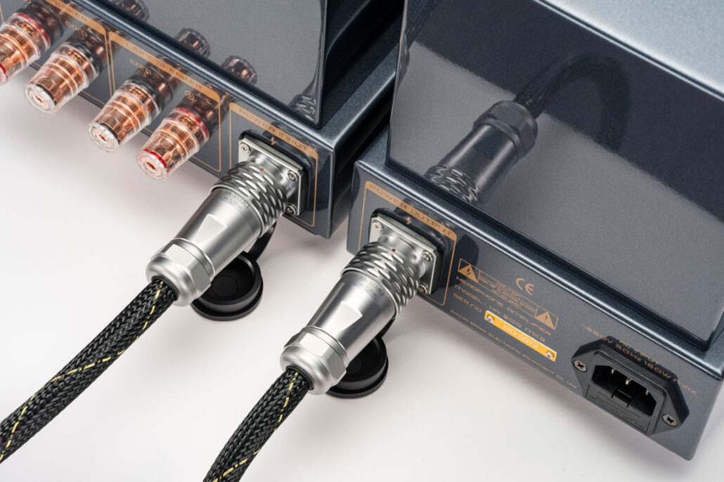 Cayin HA-300MK3 aansluitkabel